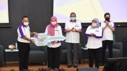 majlis_penyerahan_huitm_i